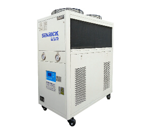 如何正確使用冷油機？